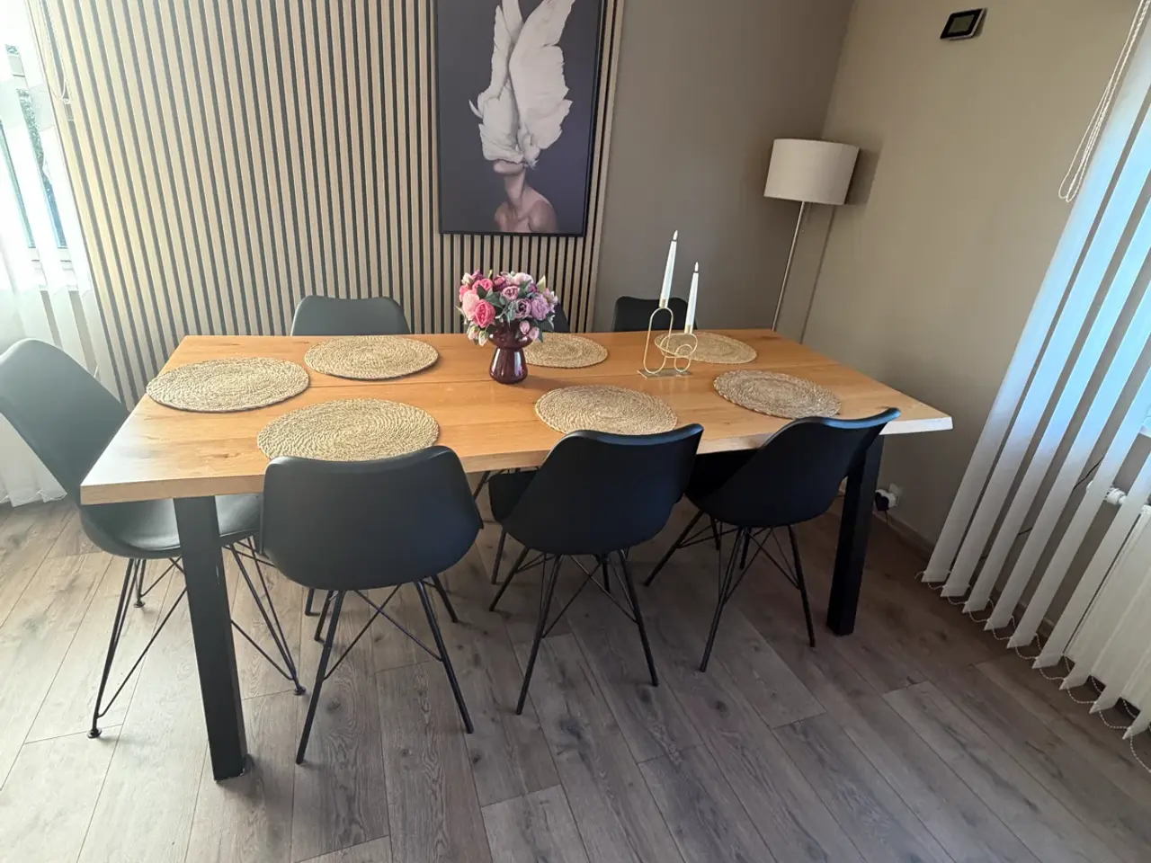 Billede 1 - Spisebord med 7 spisebordstole