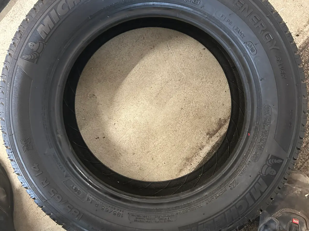 Billede 1 - 2 Michelin dæk aldrig været monteret 185.65.14
