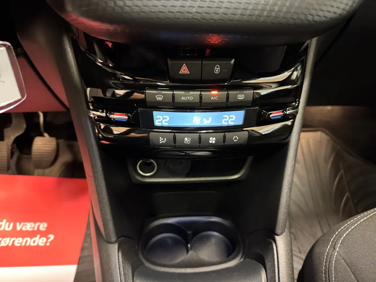 Billede 12 - Peugeot 208 1,2 PureTech 82 Allure Sky