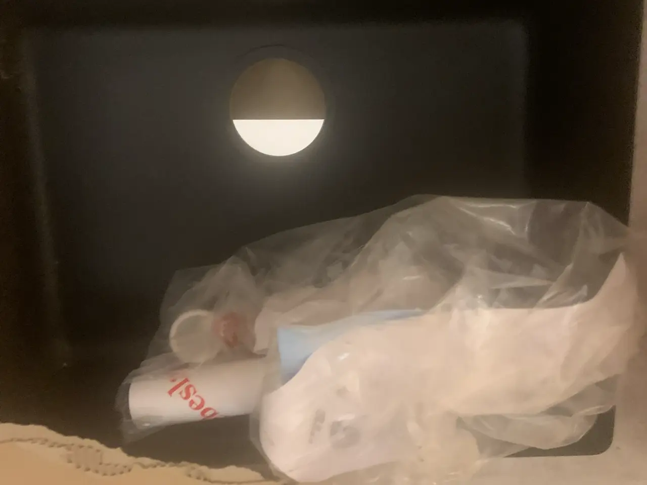 Billede 1 - Bordplade grå med sort vask.