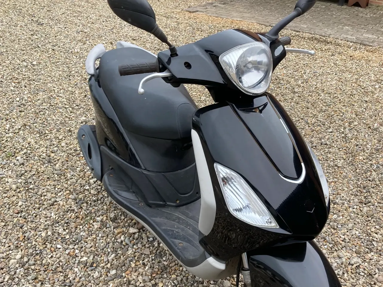 Billede 2 - Fin 30 scooter