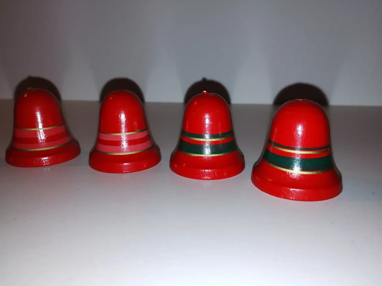 Billede 3 - Lyholmer juleklokker.