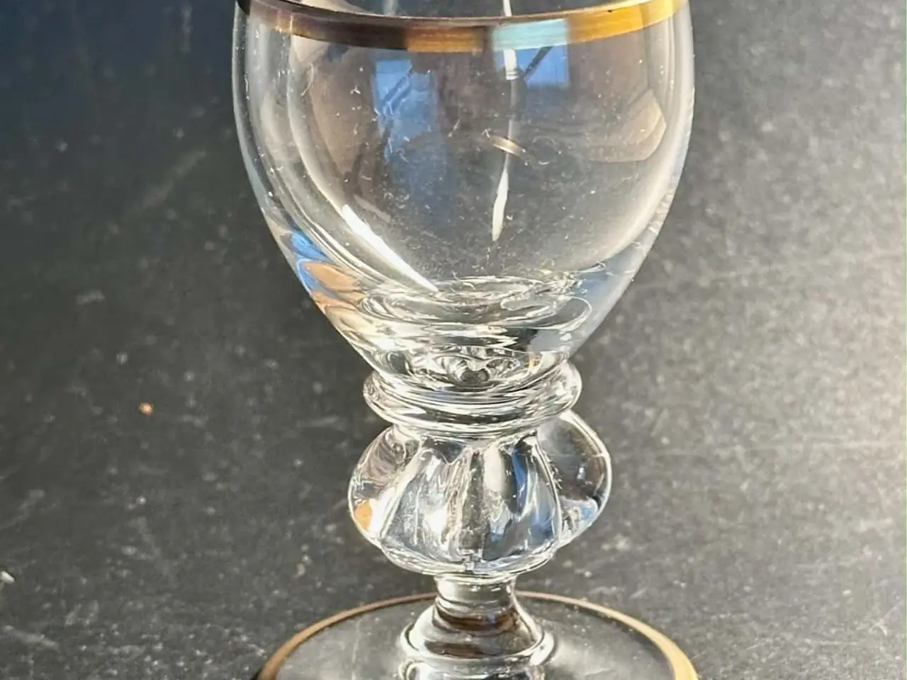 Billede 4 - Vintage snapseglas og serverings fad.