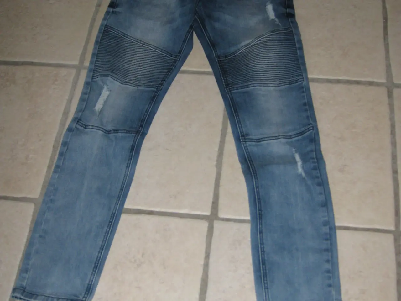 Billede 1 - Mono drengejeans str. 14