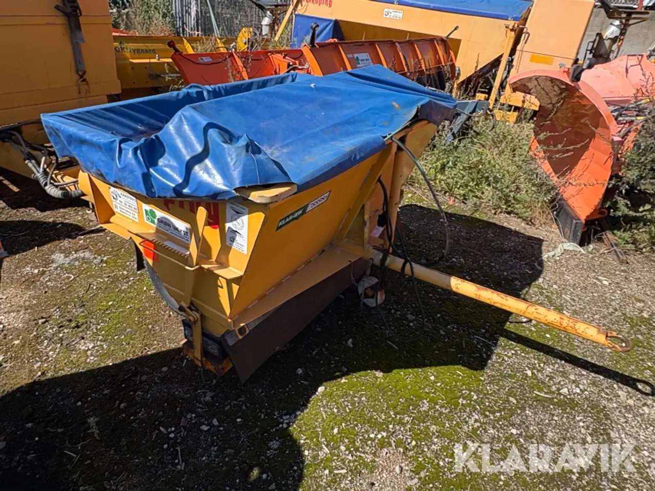 Billede 4 - Saltspreder Falköbing T-7 H efterløber
