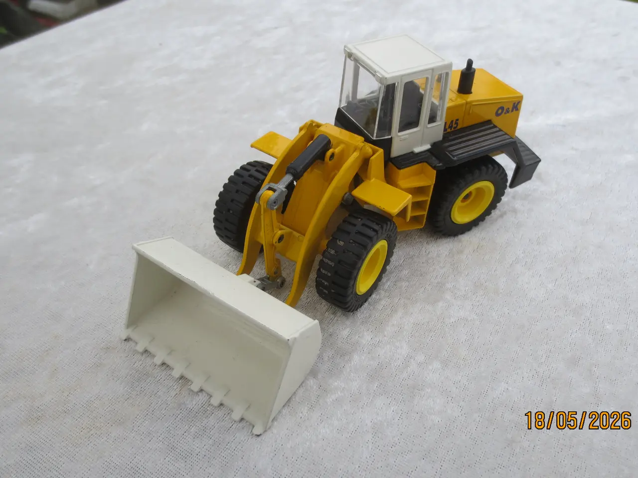 Billede 12 - 2 stk Modeltraktor Entreprenør maskiner O&K