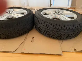 Originale Audi alufælge med Continental vinterdæk