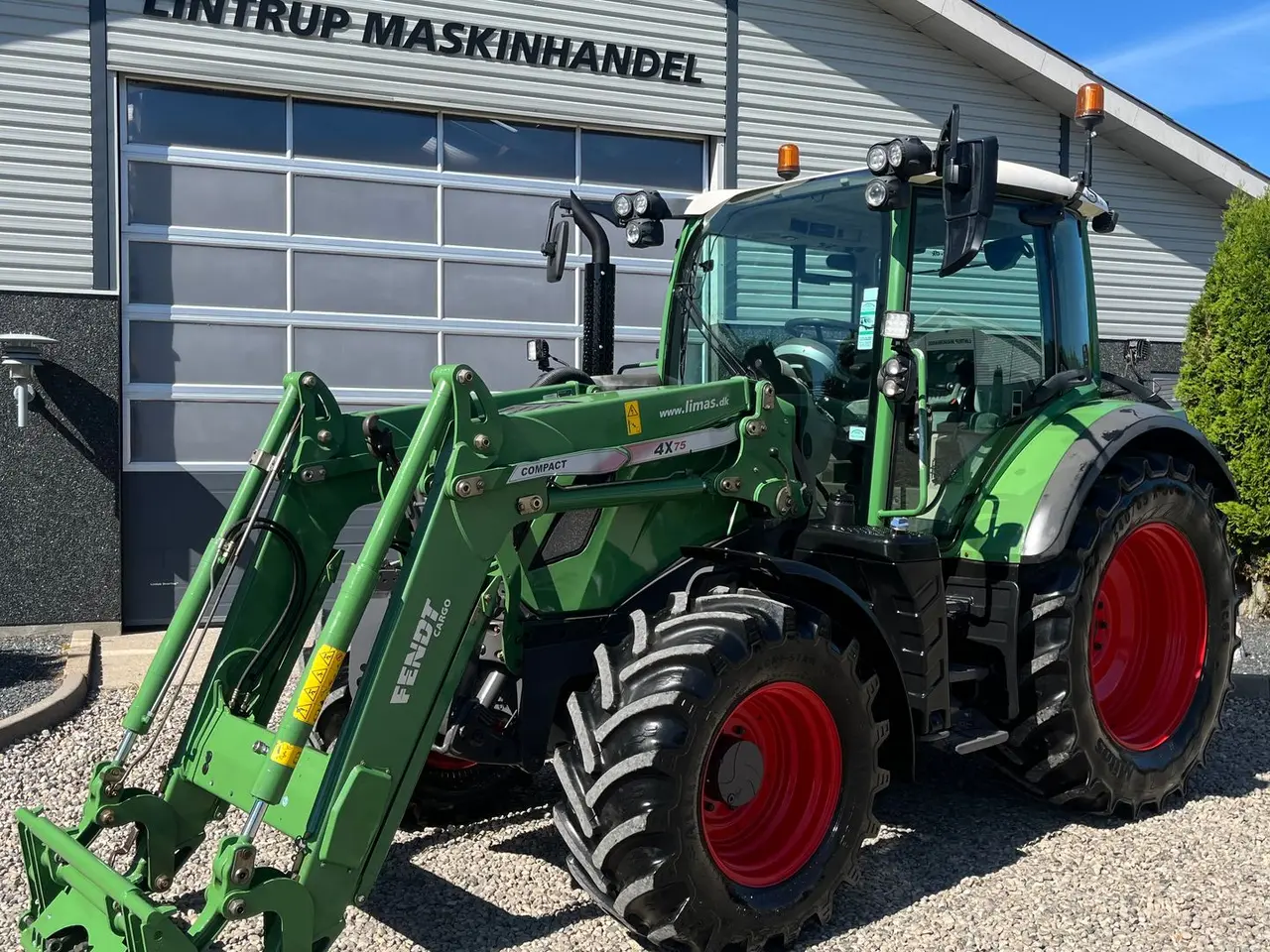 Billede 2 - Fendt 313 VARIO Med frontlift og frontlæsser