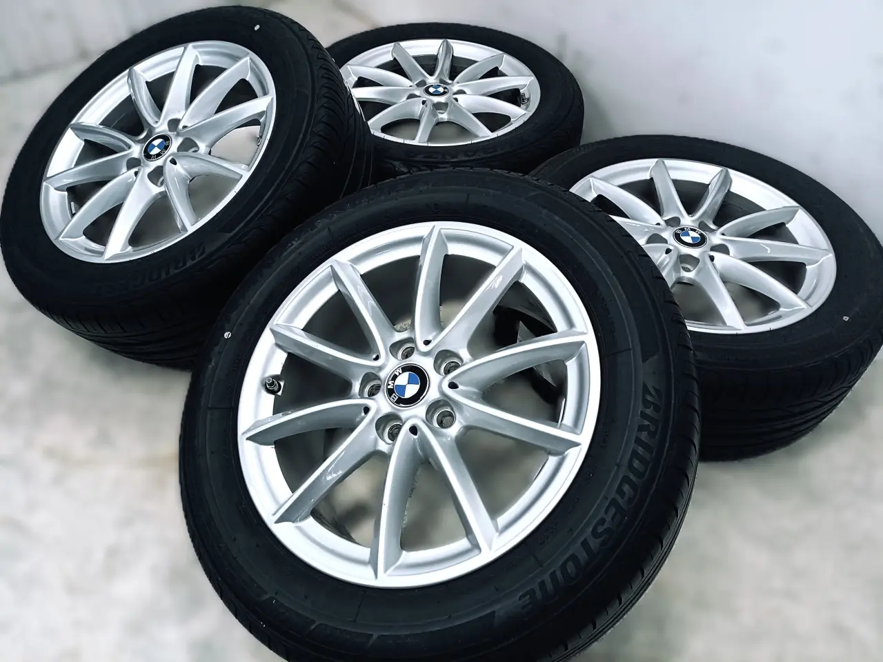 Billede 2 - 5x112 17" ET52 nav 66,6ø BMW sommersæt inkl.TPMS