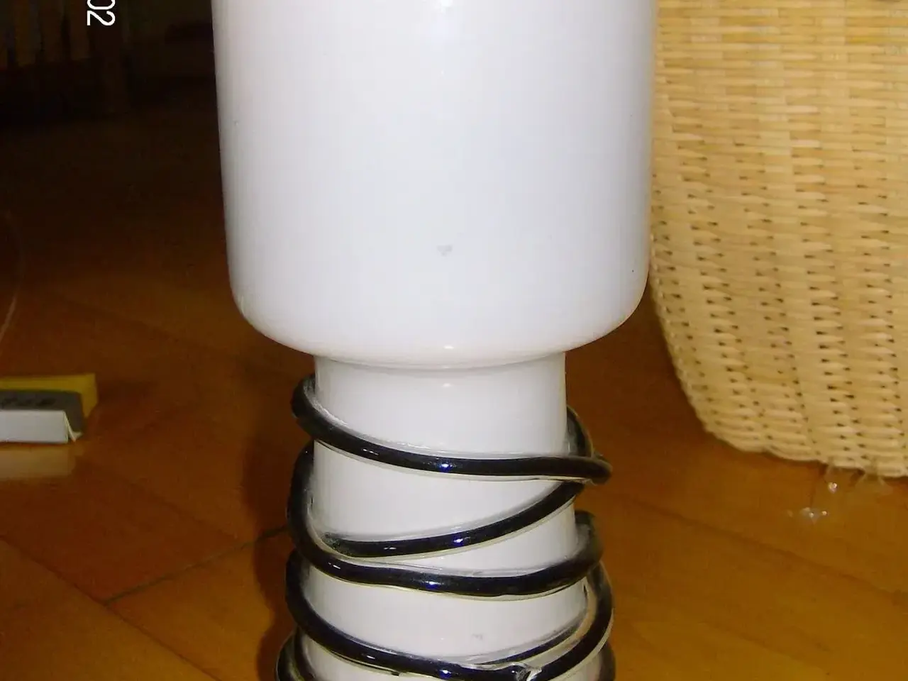 Billede 3 - Stage i hvid glas