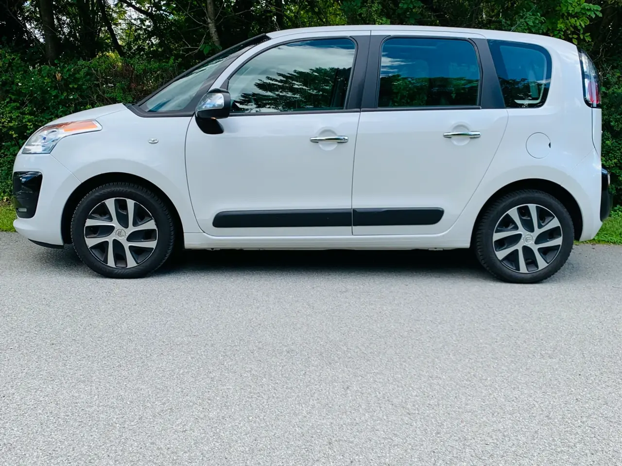 Billede 2 - Citroen C3 Picasso 2015 km 131000