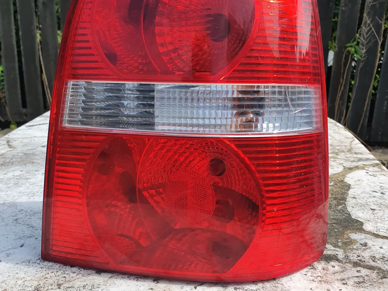 Billede 1 - VW Transporter T5, v/baglygte incl pæret