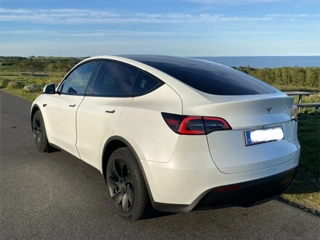 Billede 4 - Tesla Model Y EL Long Range AWD (4-hjulstræk) 5D