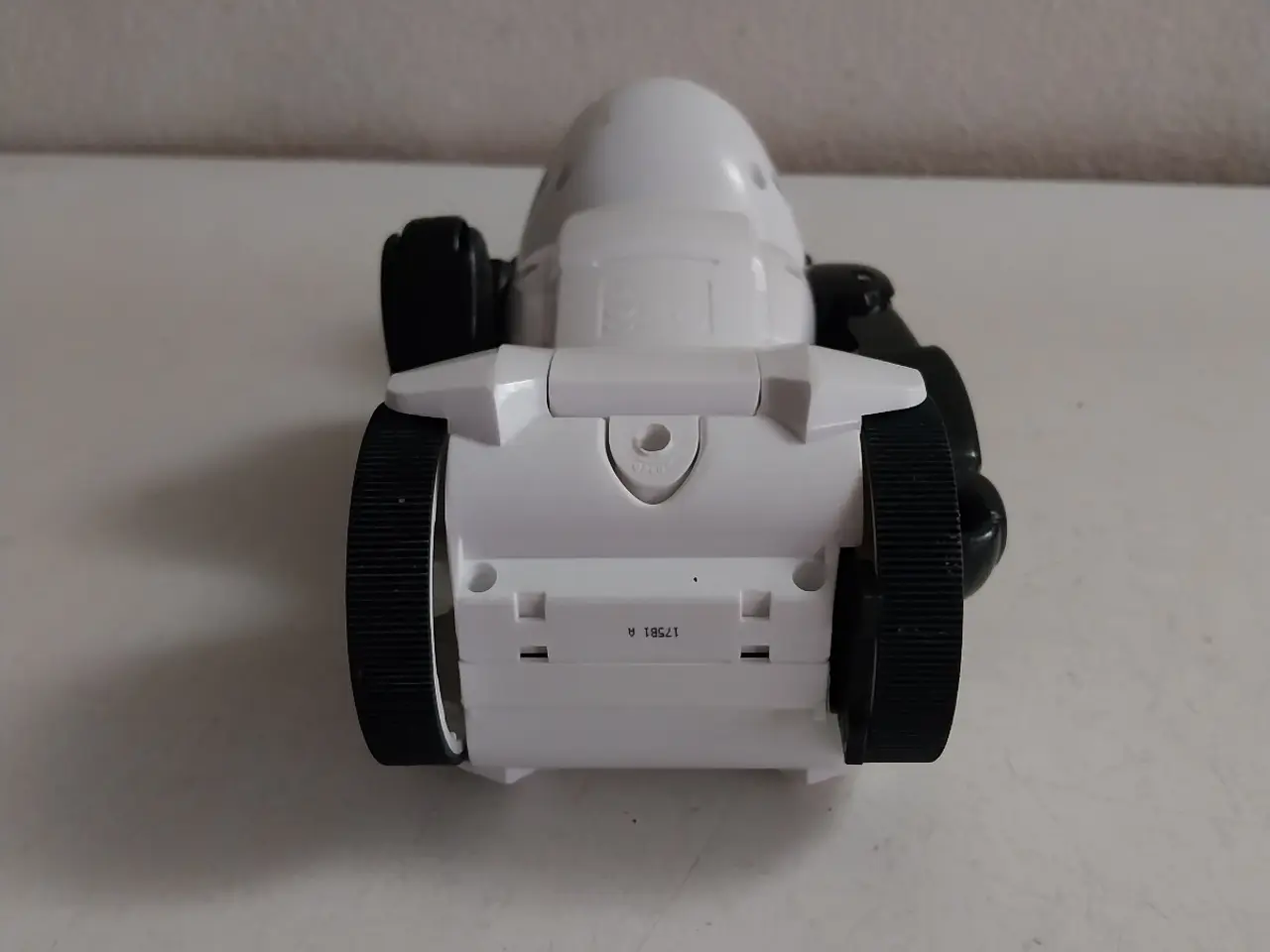 Billede 10 - Robot med lyd, lys og bevægelse 