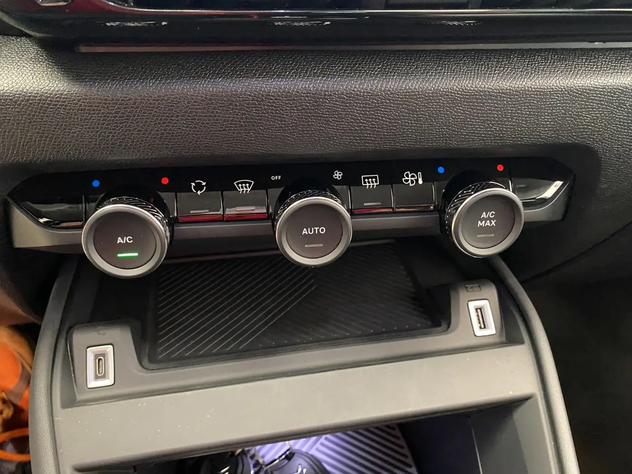 Billede 16 - Citroën ë-C4 50 Shine
