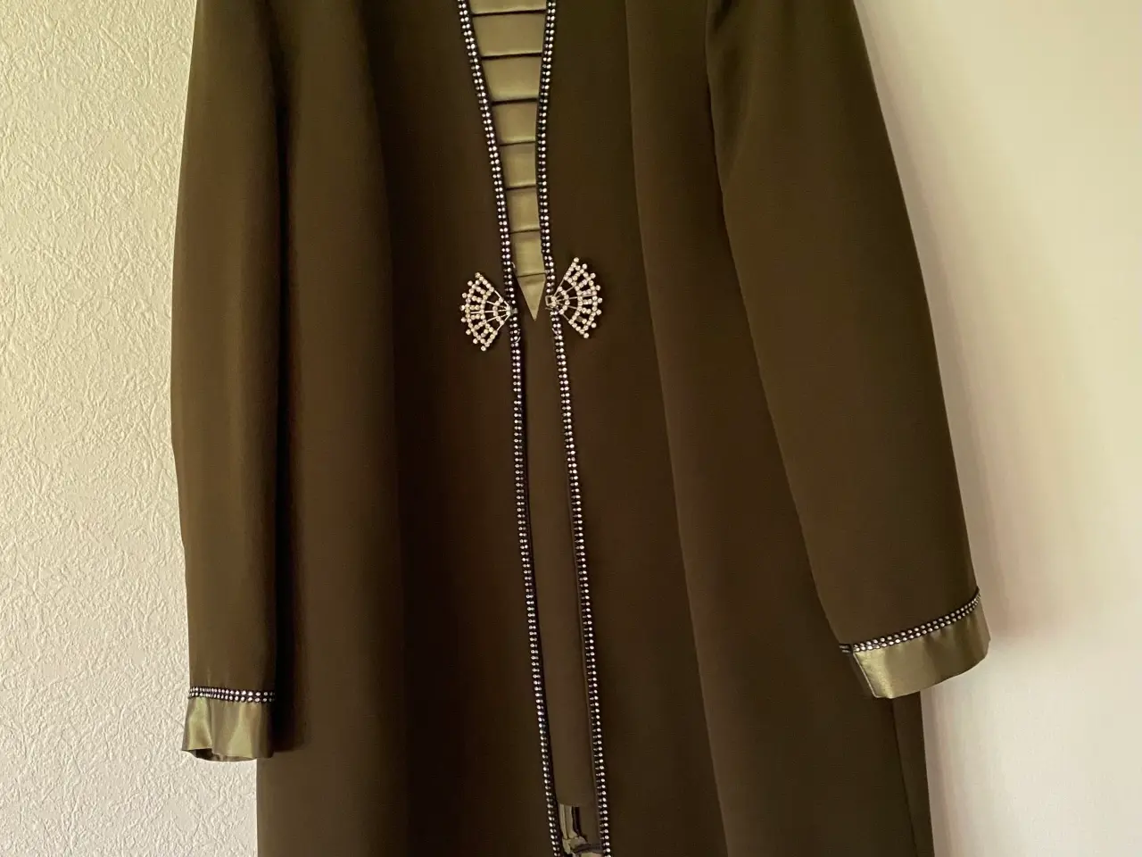 Billede 1 - Plus size sæt i blazer, top og bukser