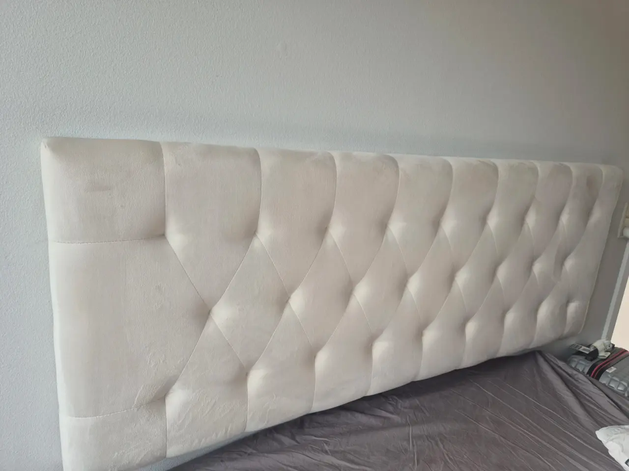 Billede 2 - Ellos sengegavl 160 cm beige