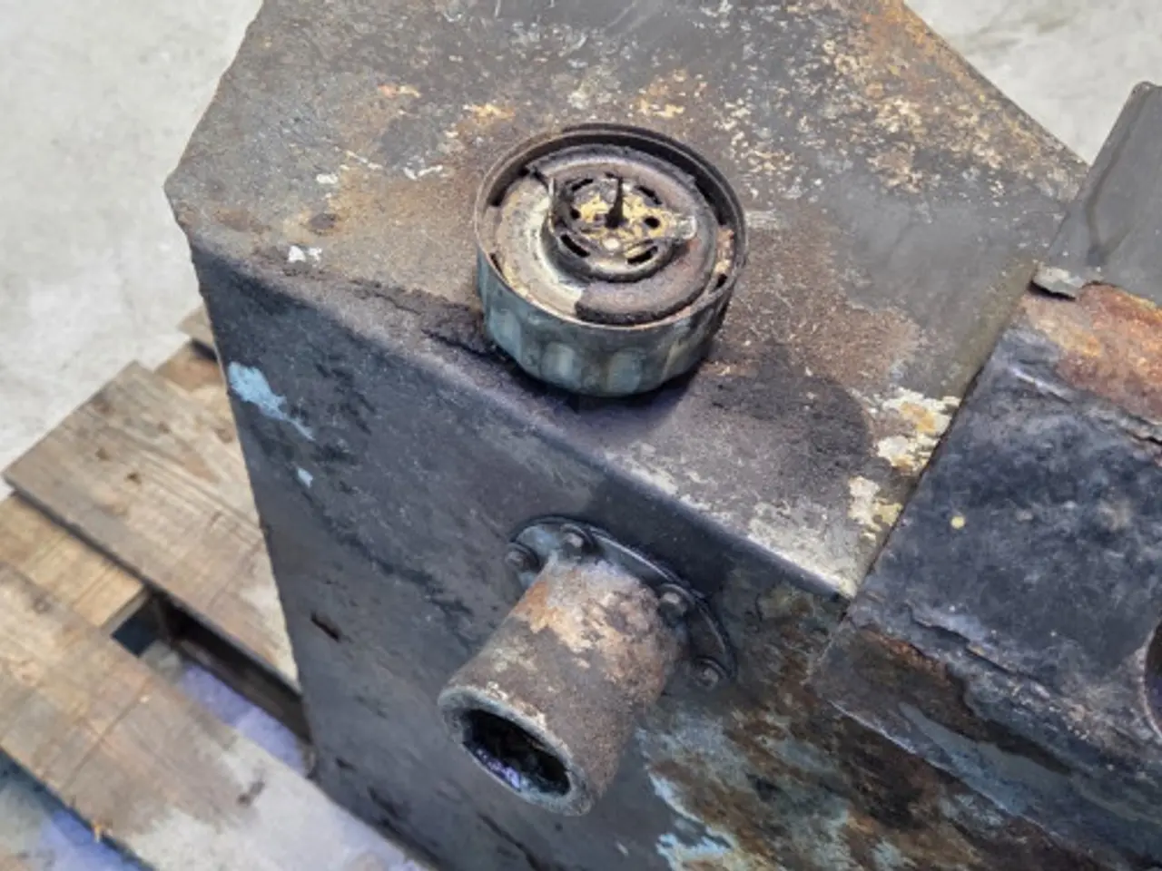 Billede 14 - New Holland FX40 Olietank 84817097