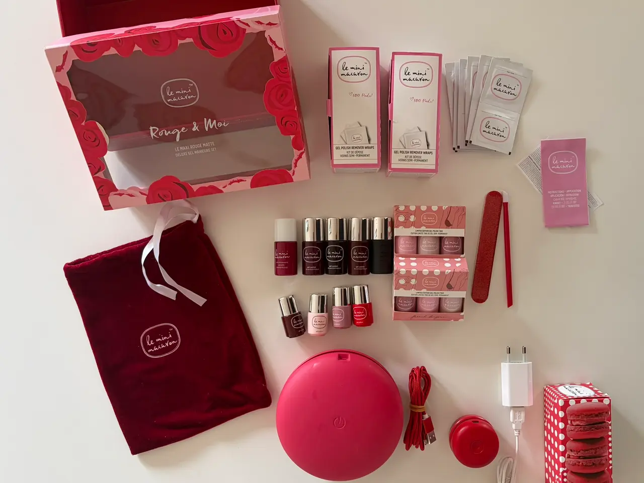 Billede 2 - Le Mini Macaron UV lamper, neglelak og pads m.m.