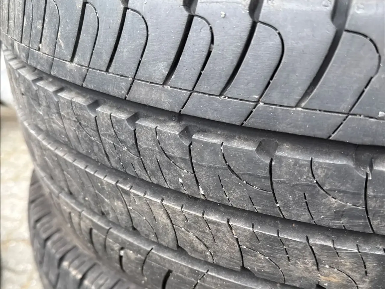 Billede 4 - Gode goodyear dæk med masser af mønster