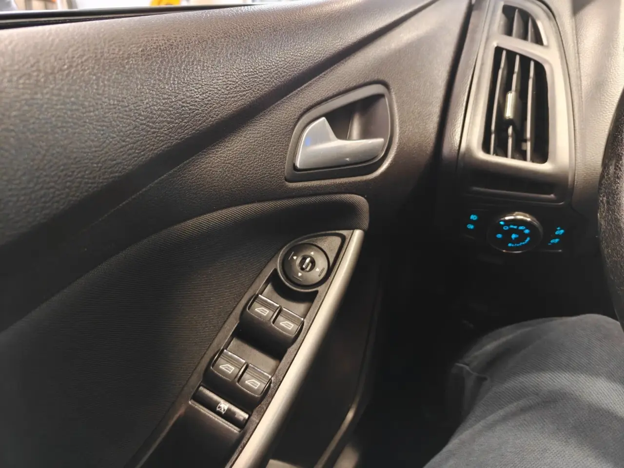 Billede 14 - Ford Focus 1,6 TDCi 95 Edition stc.