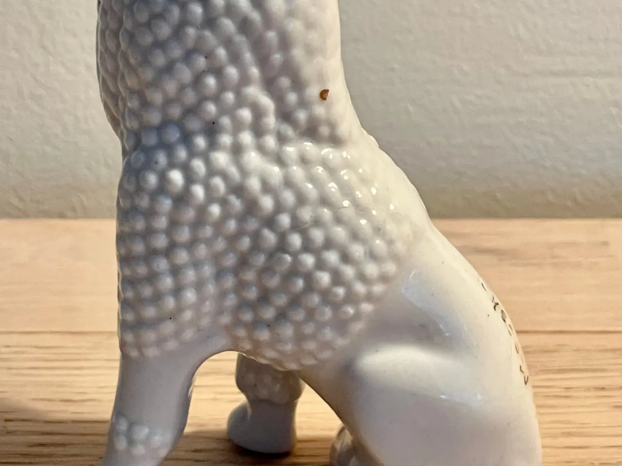 Billede 3 - Antik puddelfigur af porcelæn