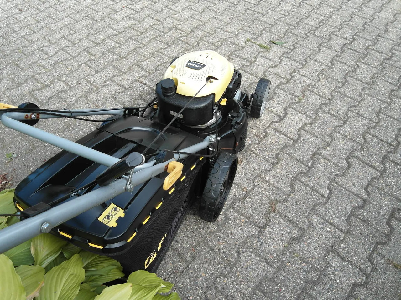 Billede 5 - Plæneklipper Falke
