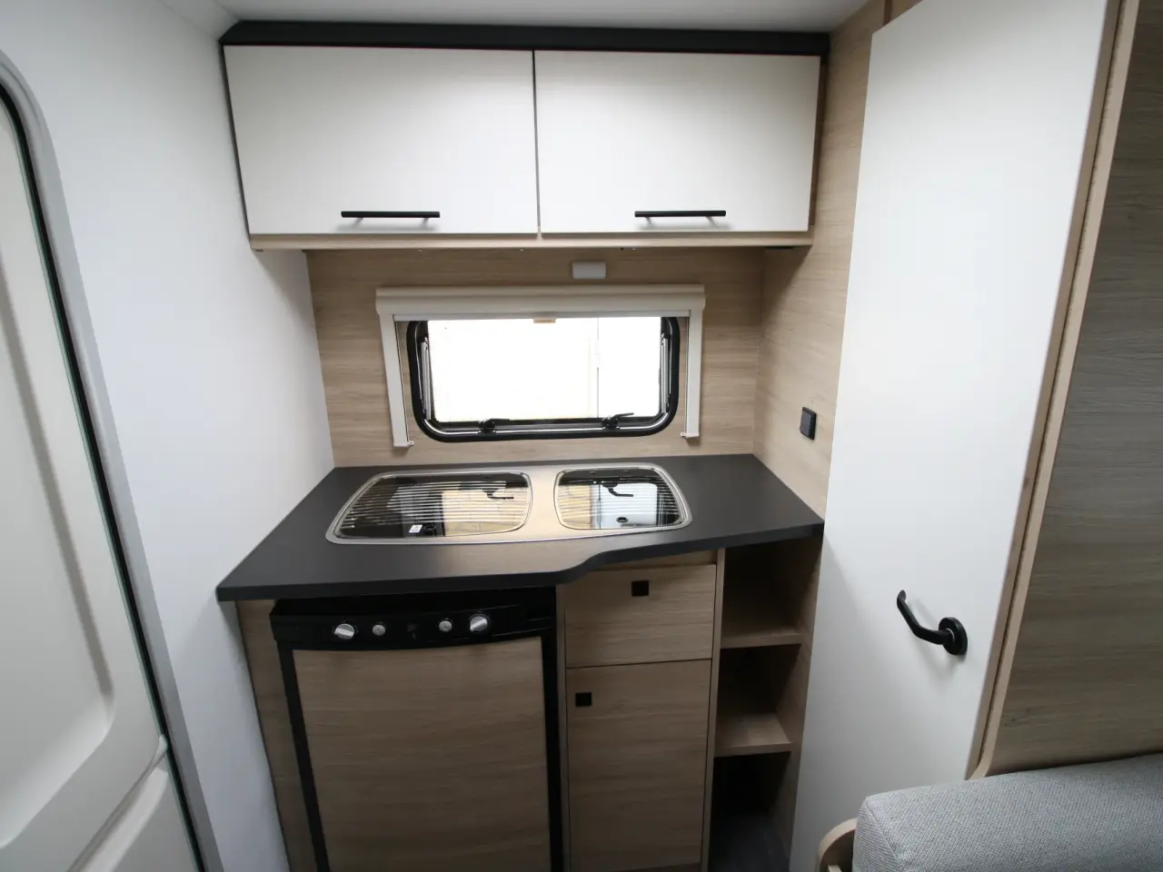 Billede 6 - Brugt Caravelair Alba 400