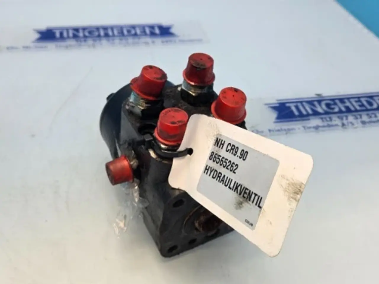 Billede 8 - New Holland CR9.90 Hydraulikventil 86565262
