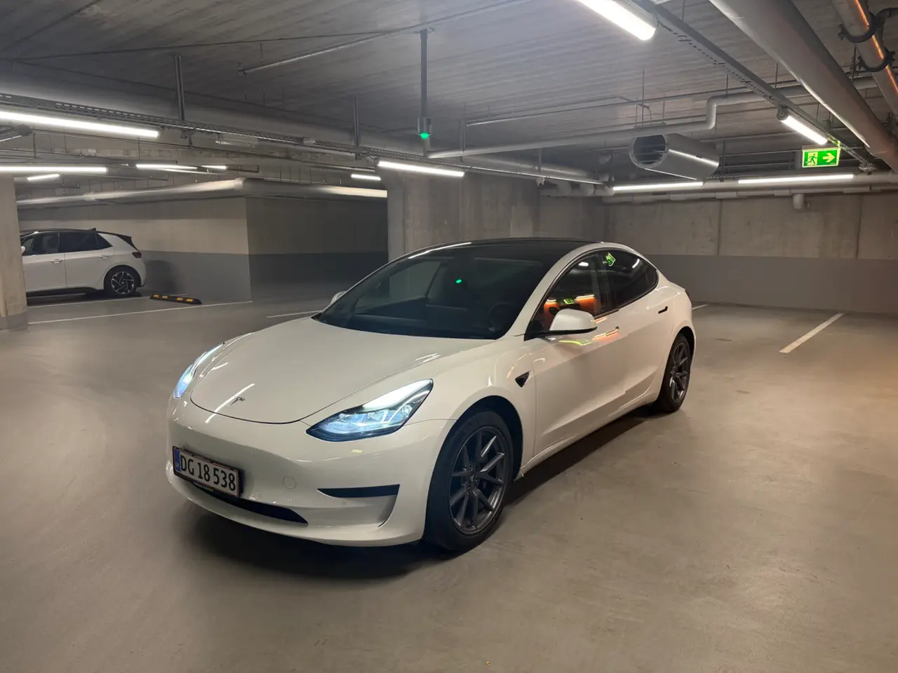 Billede 1 - Tesla Model 3 Standard Range+ RWD
