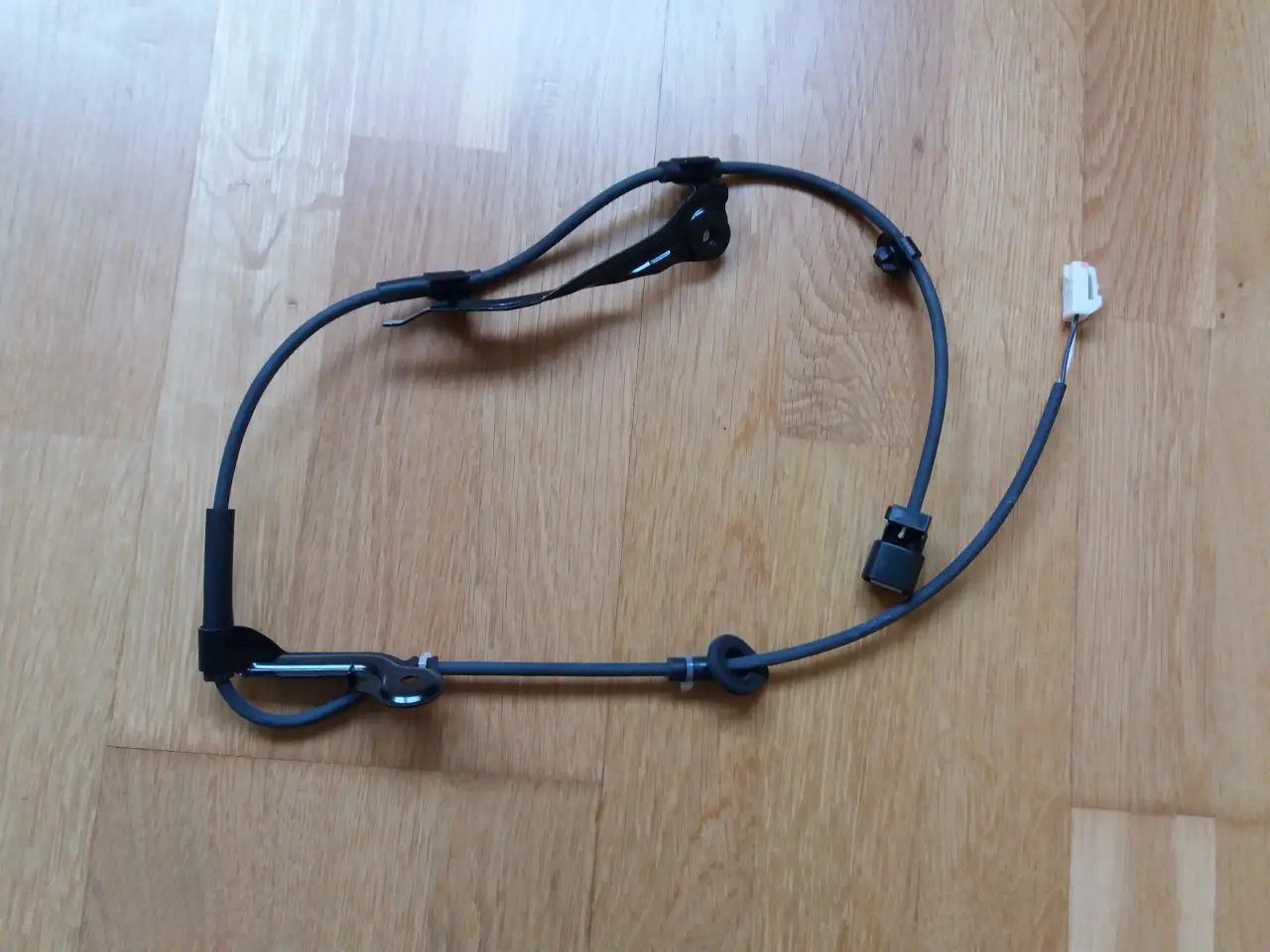 Billede 2 - ABS kabel V. bag Toyota Yaris NLP10