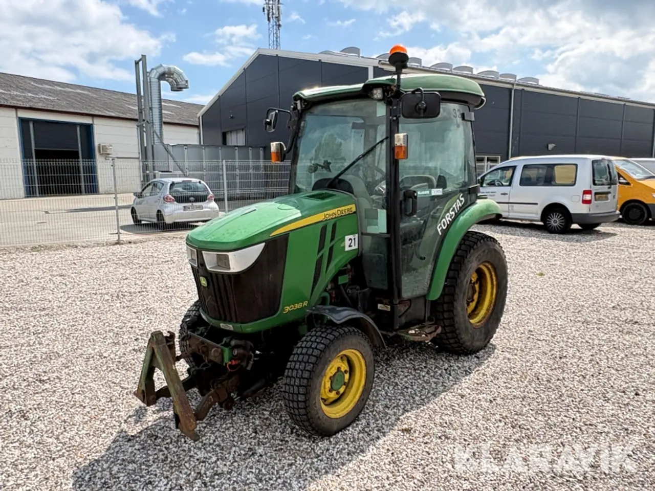 Billede 1 - Traktor John Deere 3038R