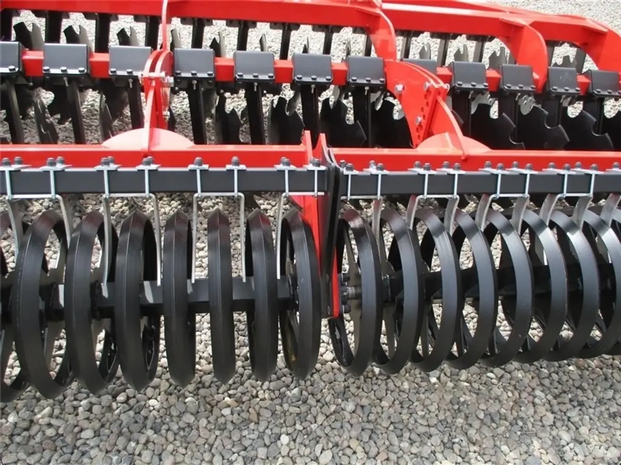Billede 3 - Dexwal Mamut 4 m med v-rings pakker og 560 mm tallerkner