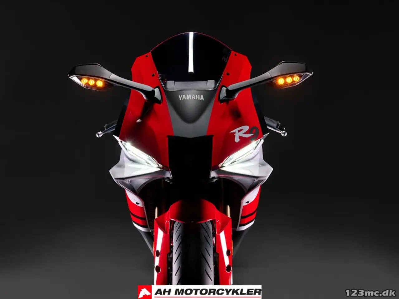 Yamaha YZF R9 Tech Black | Sunds - GulogGratis.dk
