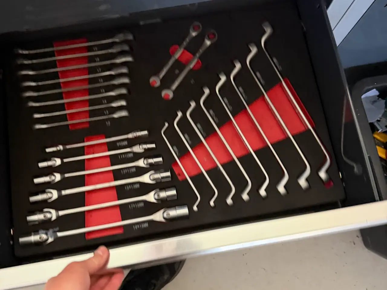 Billede 4 - Flexone inventar med værktøj