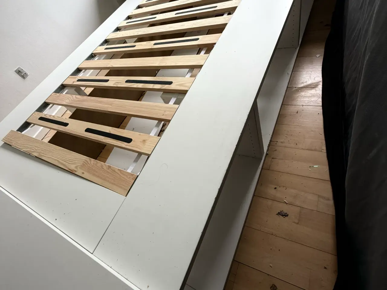 Billede 3 - Ikea seng med opbevaring