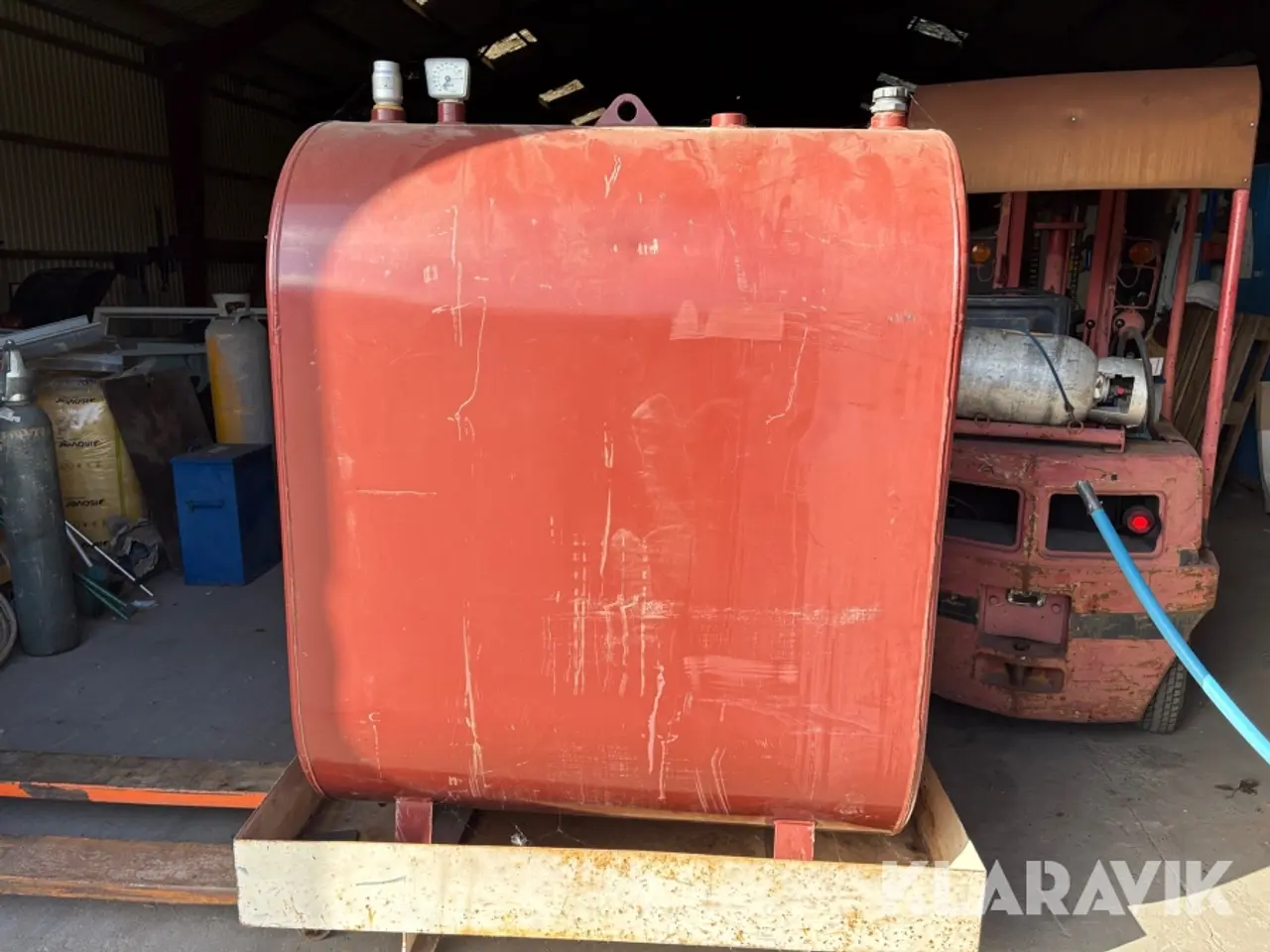Billede 2 - Olietank Roug - 1200 L 1 styk