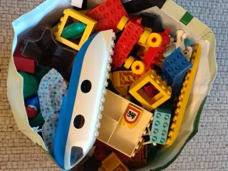 LEGO DUPLO – USORTERET CA. 4,5 KG