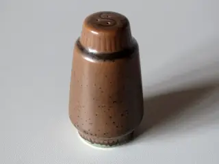 Knabstrup, Nøddebo saltbøsse