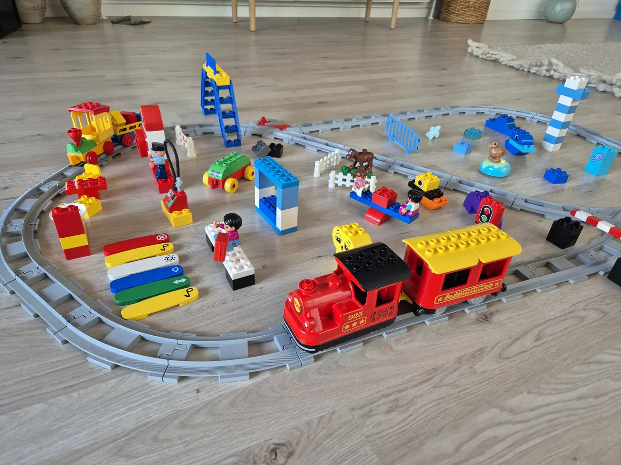 Billede 3 - Duplo Smart Elektrisk Togbane, Damptog, APP Funkti