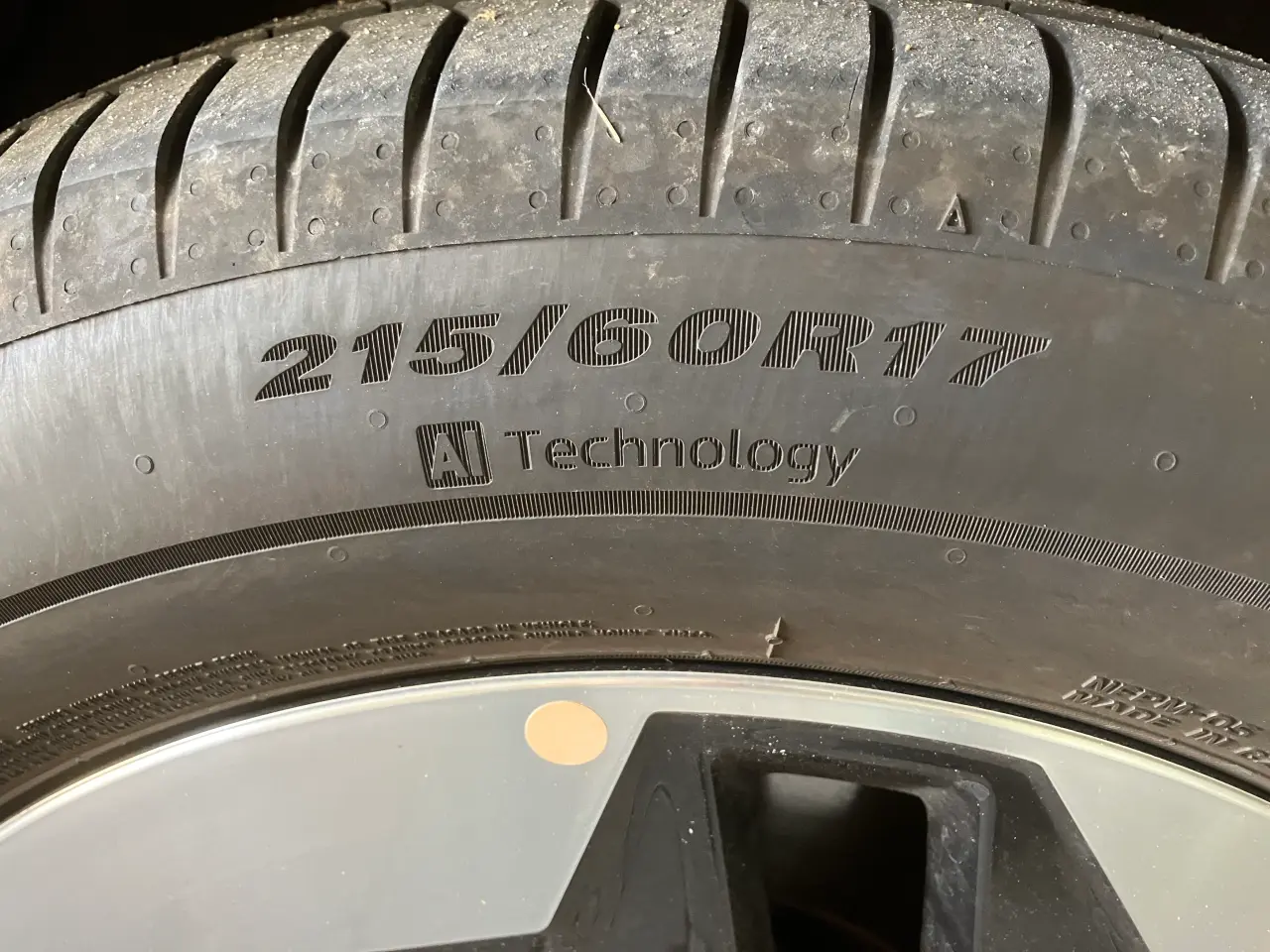 Billede 3 - Sommerdæk NEXEN 215/60R17