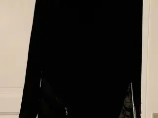 Meget billig bluse fra E