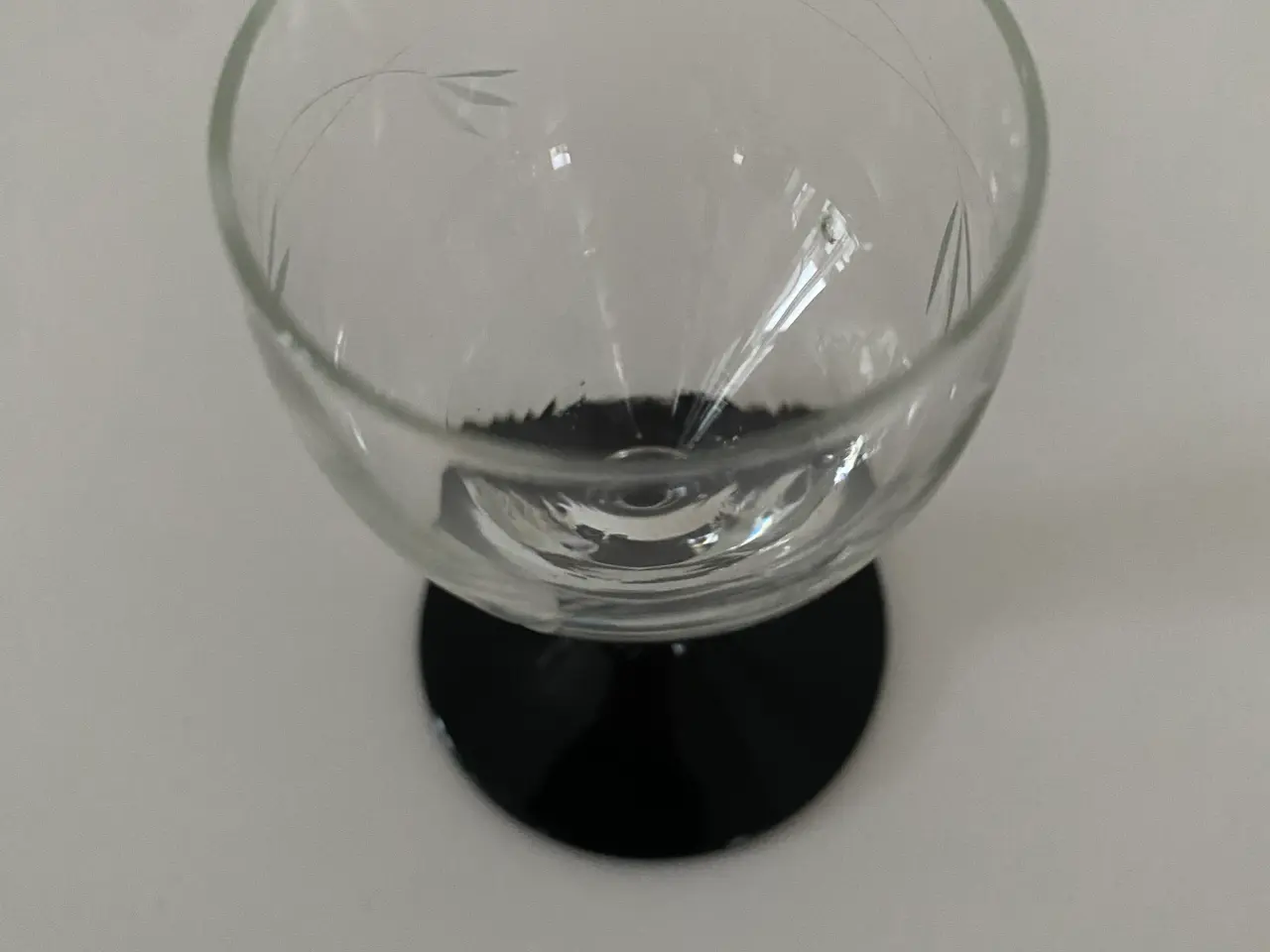 Billede 10 - Sortfodsglas