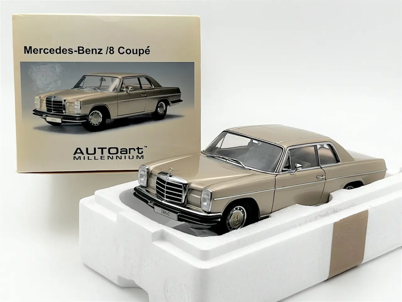 Billede 1 - 1968 Mercedes-Benz 280C /8 AUTOart - 1:18