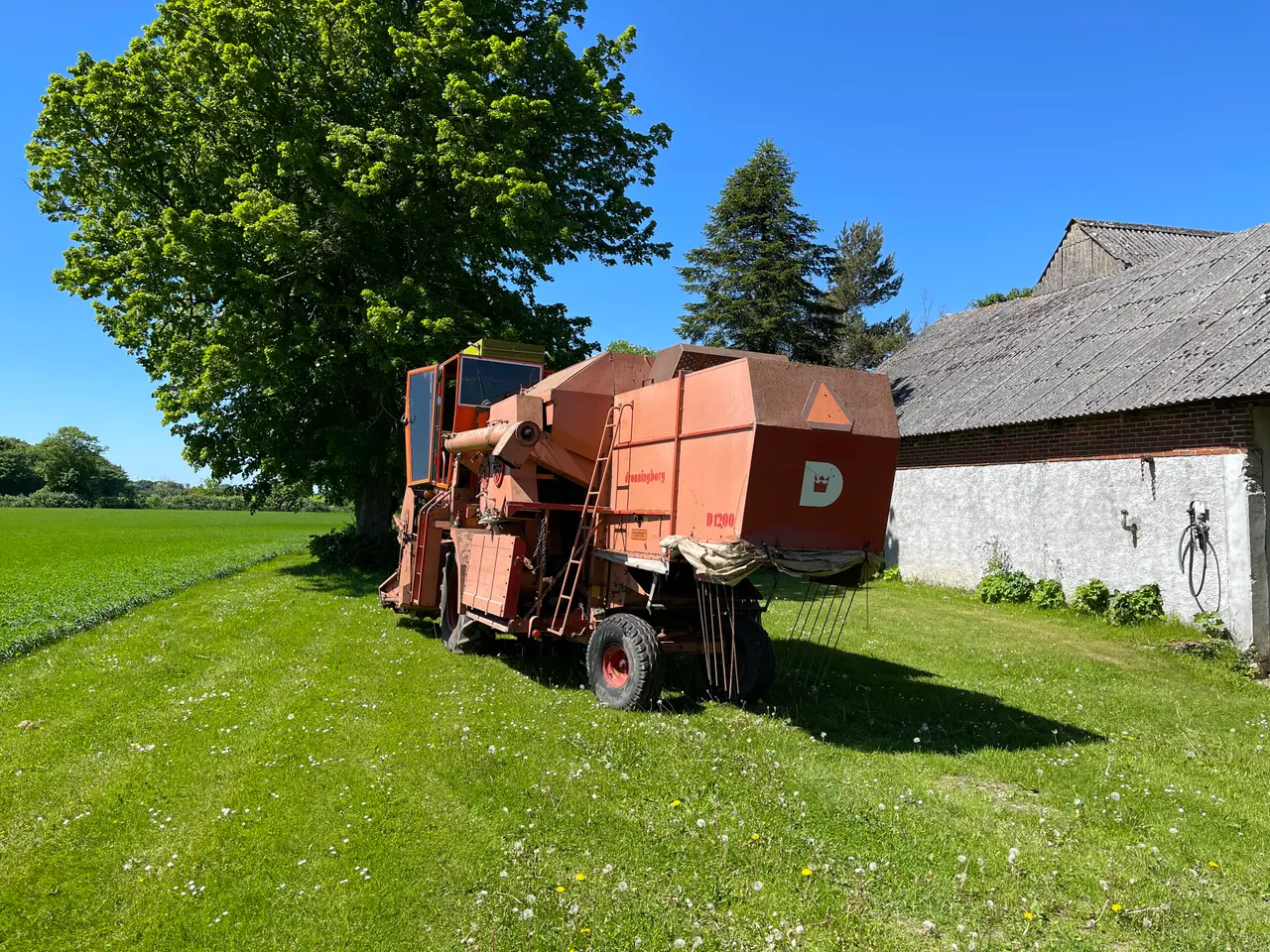 Billede 4 - Dronningborg D1200 mejetærsker.