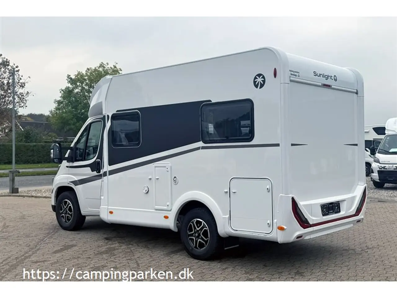 Billede 11 - 2027 - SunLight T 58 Adventure Edition Super lækker, kort autocamper under 6 m og automatgear - kom nemt omkring!