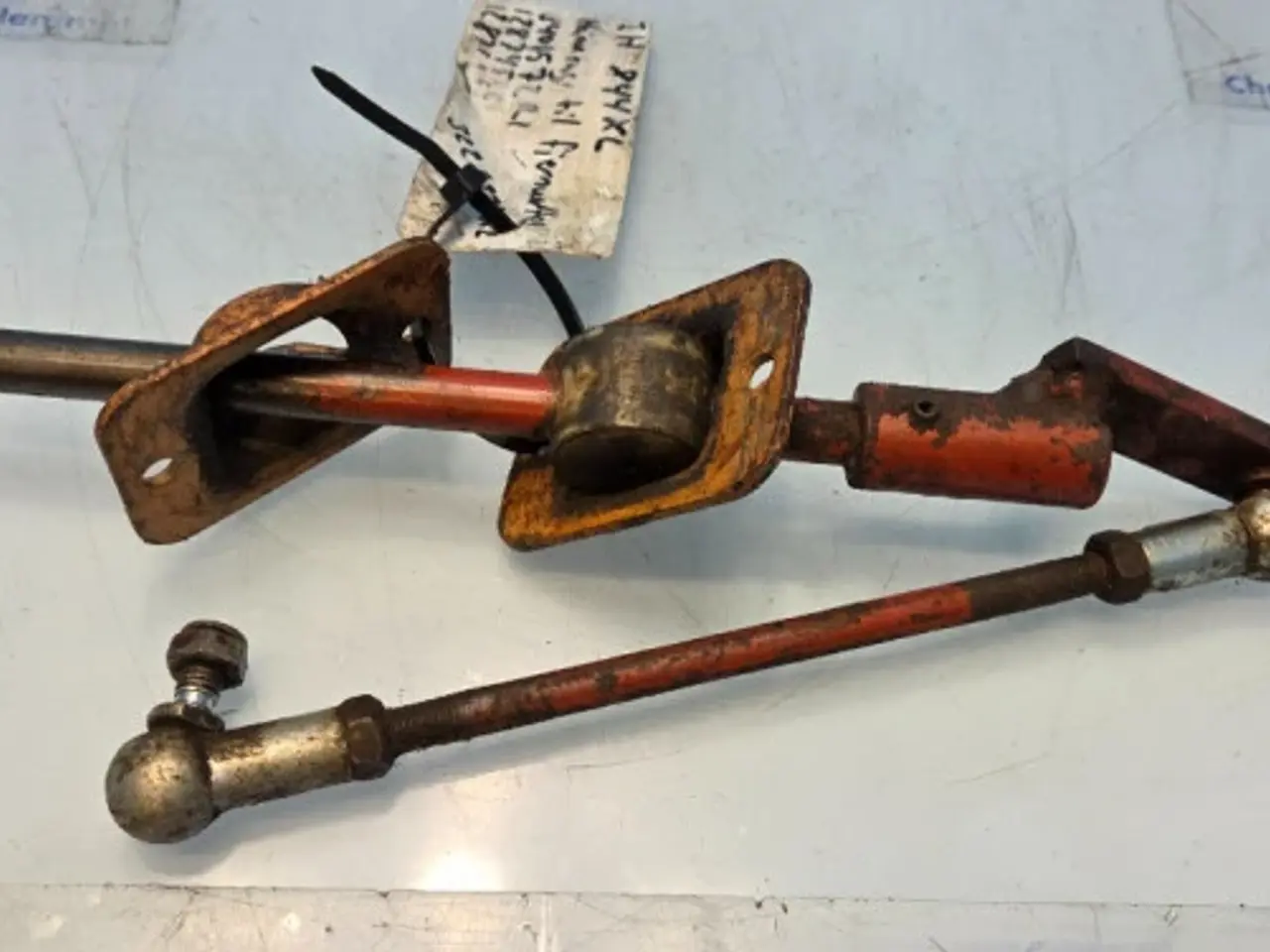 Billede 3 - Case 844XL Håndtag 3401572R1