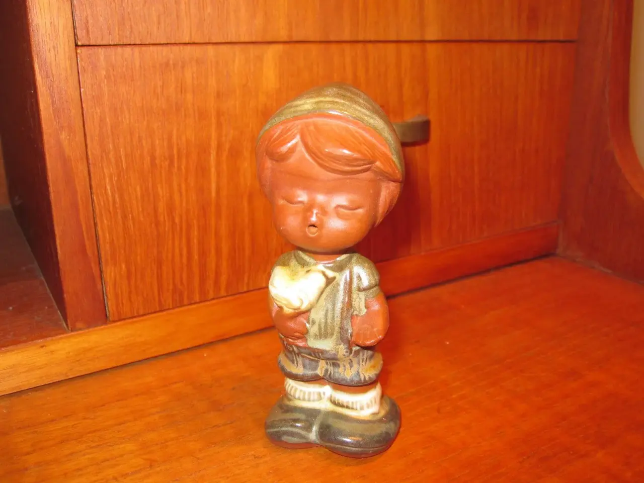 Billede 1 - Sød lille figur