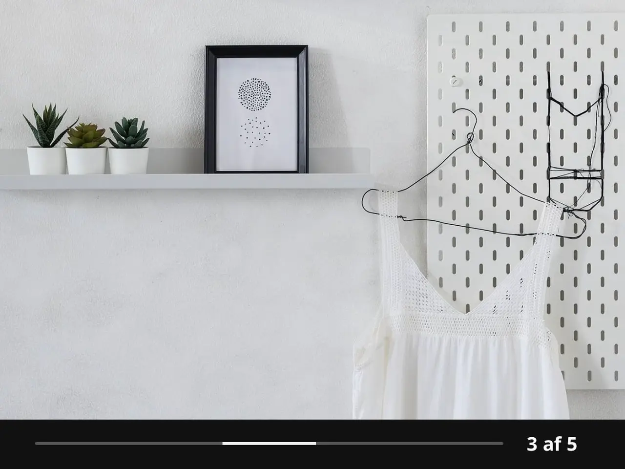Billede 3 - Hvid Malmbäck hylde 60 cm fra IKEA