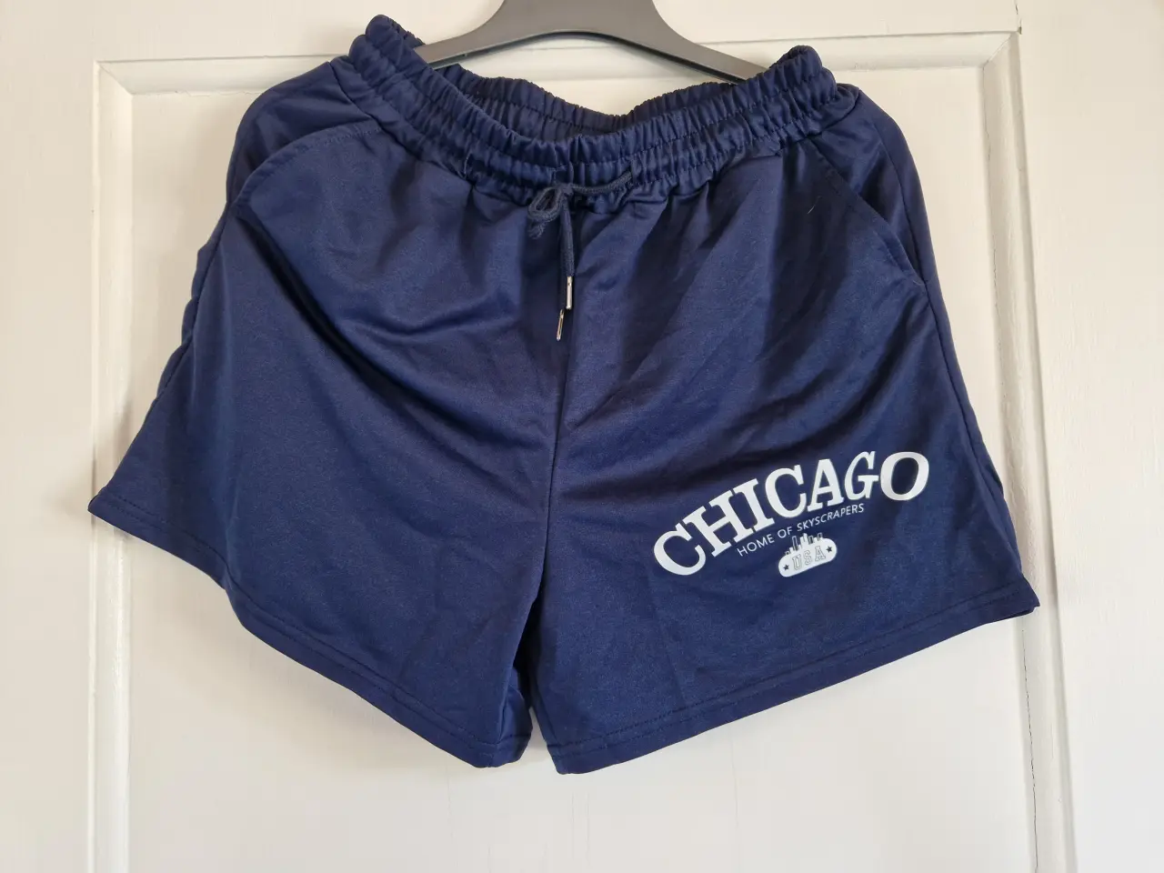 Billede 2 - Chicago sæt t-shirt og shorts blå str. M 